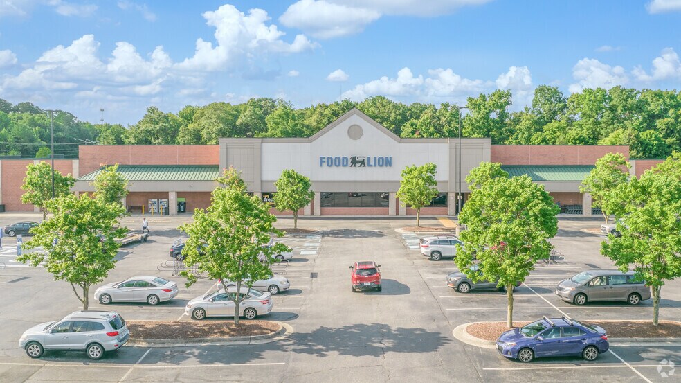 More Photos Of 109 Gainsborough Sq, Chesapeake Unknown For Lease