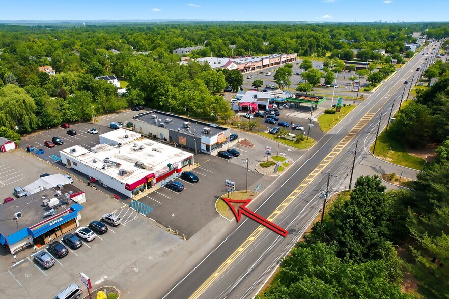 More Photos Of 3175 State Route 27, Franklin Park Storefront Retail Office For Sale