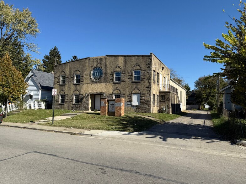 More Photos Of 286 Belvidere Ave, Columbus Specialty For Sale