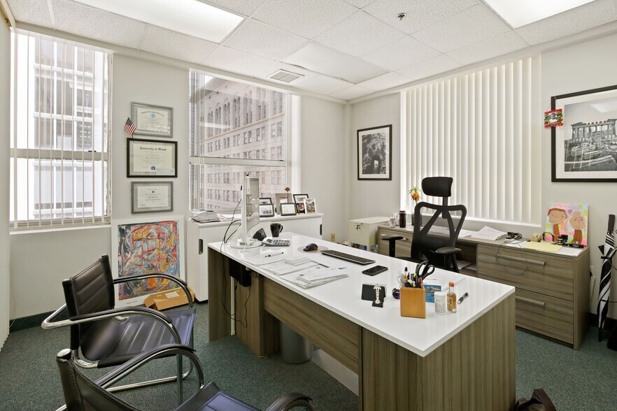 More Photos Of 168 SE 1st St, Miami Loft Creative Space For Sale