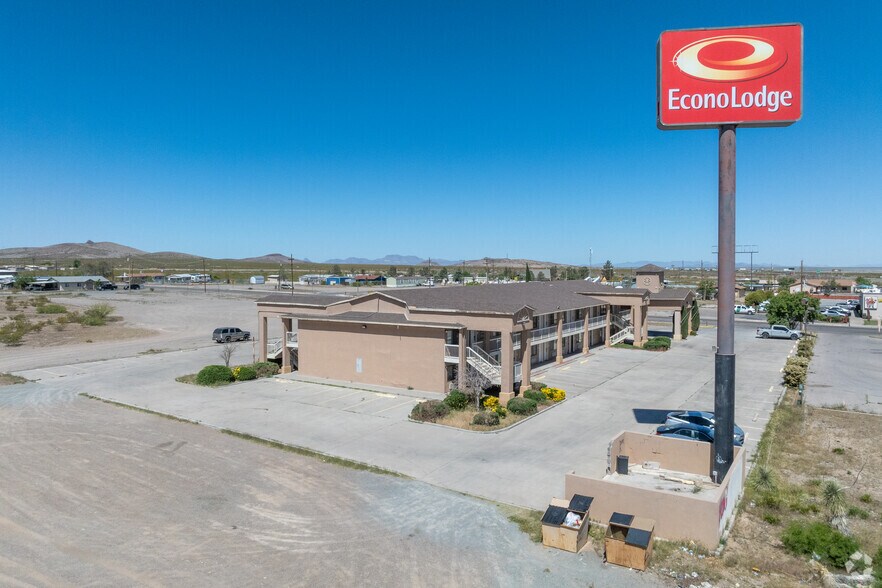 More Photos Of 1408 South Main St, Lordsburg Hotel For Sale