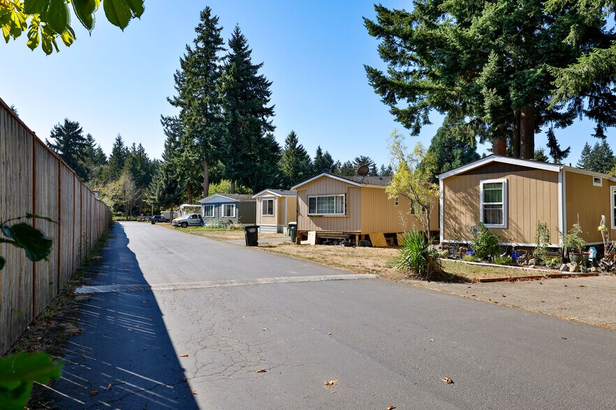 More Photos Of 17106 153rd Ave SE, Yelm Manufactured Housing Mobile Home Park For Sale