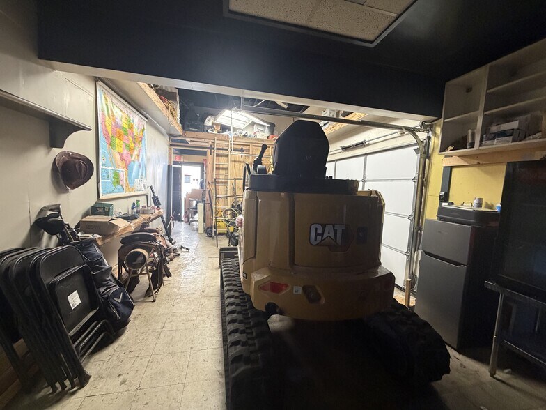 More Photos Of 14415 S Western Ave, Gardena Storefront Retail Residential For Sale