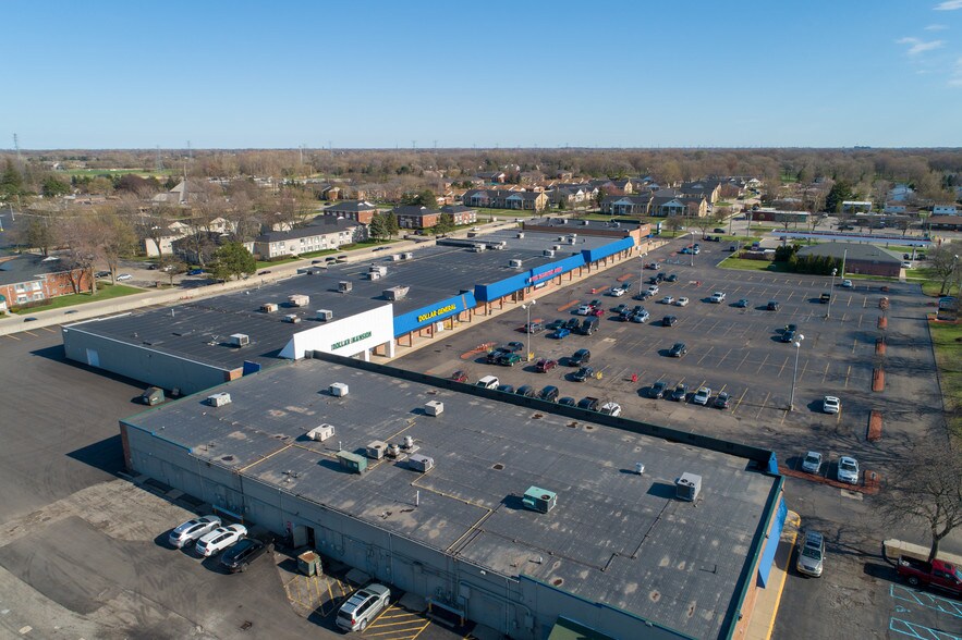 More Photos Of 11743 Fifteen Mile Rd, Sterling Heights Unknown For Lease