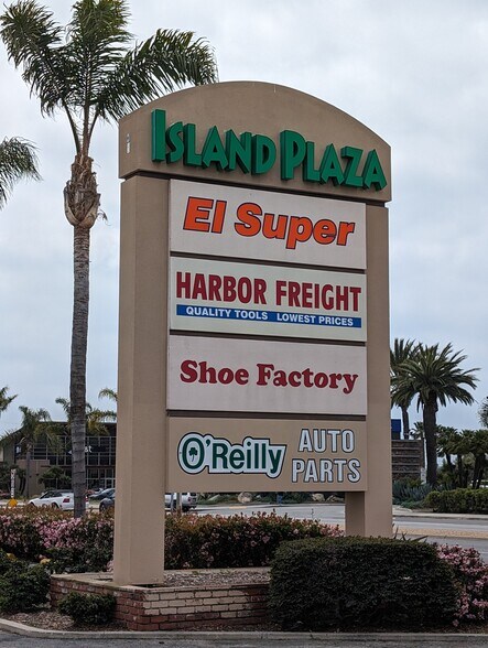 More Photos Of 2500-2818 Saviers Rd, Oxnard Unknown For Lease