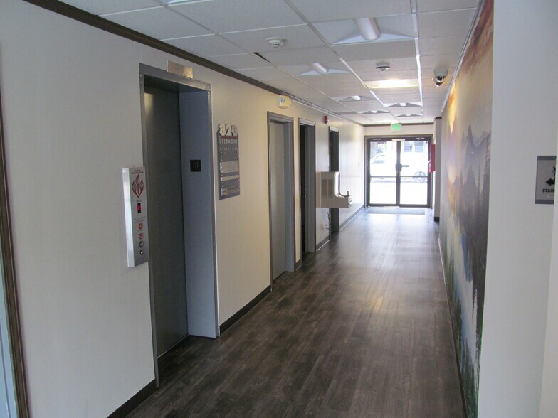 More Photos Of 820 Clermont St, Denver Medical For Sale