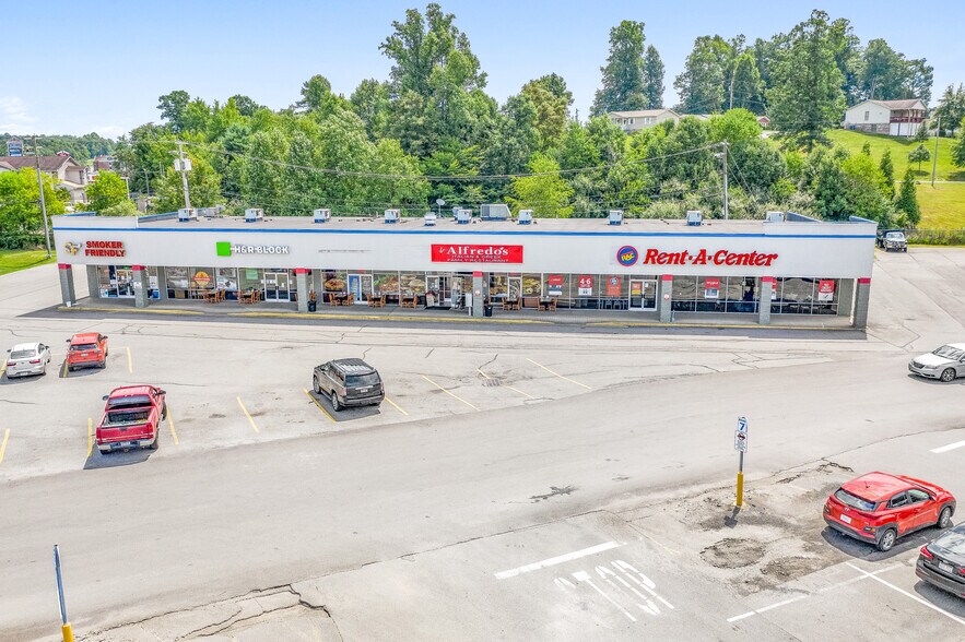 More Photos Of 1000-1032 Wal St, Summersville Unknown For Lease