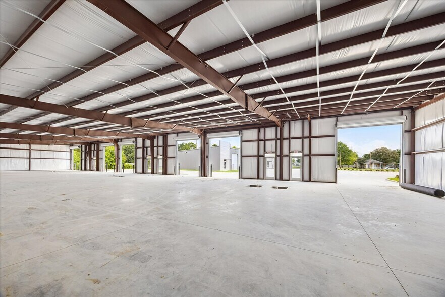 More Photos Of 19103 Hufsmith Kohrville Rd, Tomball Unknown For Lease