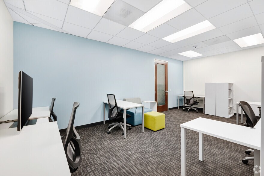 More Photos Of 2029 Century Park E, Los Angeles Coworking Space