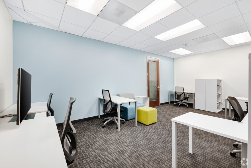 More Photos Of 2029 Century Park E, Los Angeles Coworking Space