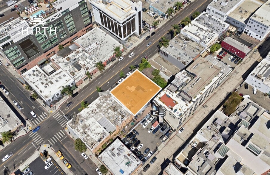 More Photos Of 1612-1616 N Cahuenga Blvd, Hollywood Restaurant For Sale
