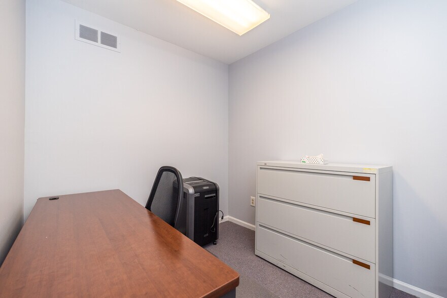 More Photos Of 301 S Main St, Doylestown Medical For Sale