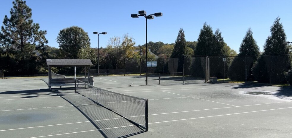 More Photos Of 4738 Lake Wilson Rd N, Elm City Sports And Entertainment For Lease