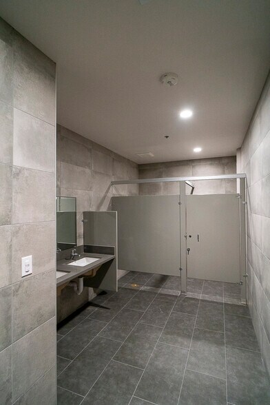 More Photos Of 1 E Charleston Blvd, Las Vegas Storefront Retail Office For Lease