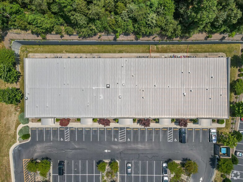 More Photos Of 1000 Copperfield Blvd, Concord Medical For Lease