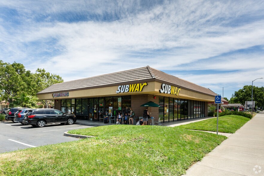 More Photos Of 951-991 Alamo Dr, Vacaville General Retail For Sale
