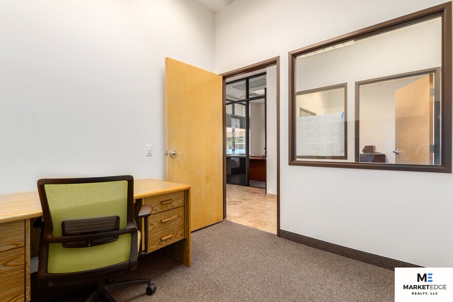 More Photos Of 22849 N 19th Ave, Phoenix Office For Lease