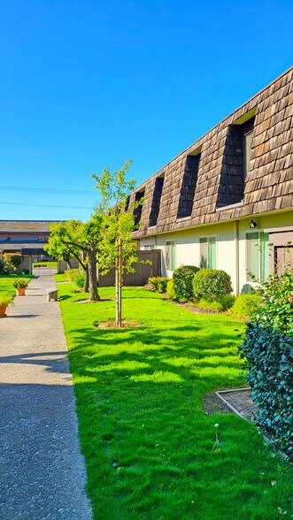 More Photos Of 1301 W Lodi Ave, Lodi Apartments For Sale