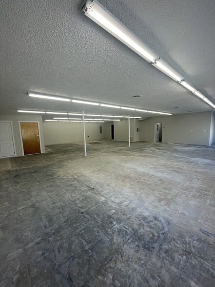 More Photos Of 706 1st St, Cheney Storefront Retail Office For Lease