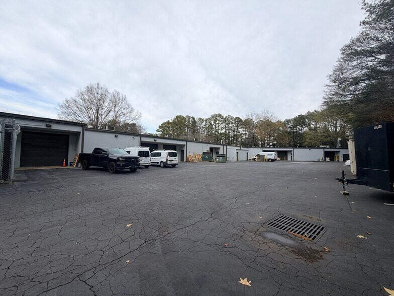 More Photos Of , Atlanta Flex For Sale