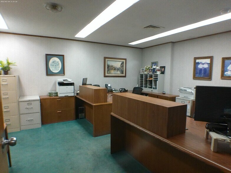 More Photos Of 603 N 8th St, Killeen Office For Sale