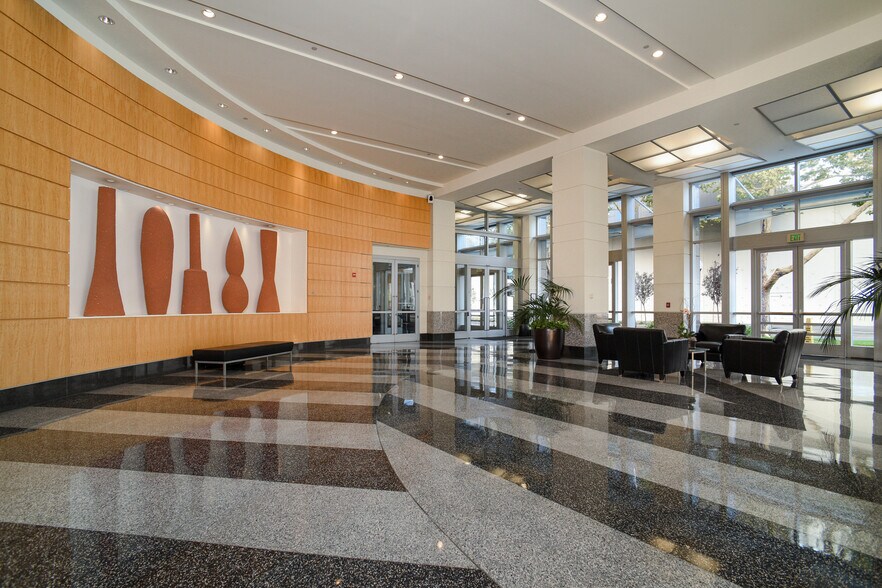 More Photos Of 1213-1215 K St, Sacramento Office Residential For Lease