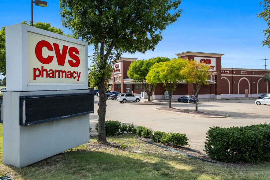 More Photos Of 1305 W Belt Line Rd, DeSoto Drugstore For Sale