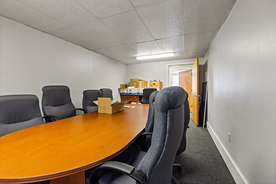 More Photos Of 323 State St, Augusta Office Residential For Sale