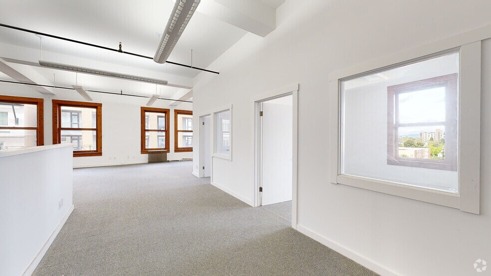 Primary Photo Of 600-610 16th St, Oakland Office For Lease