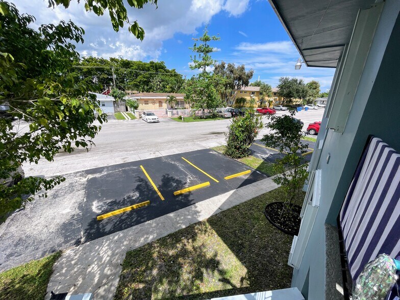 More Photos Of 3760 SW 1st St, Fort Lauderdale Apartments For Sale