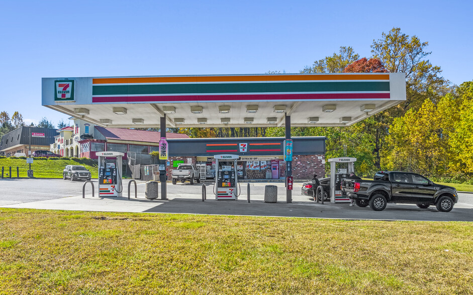 Primary Photo Of 2400 Pleasantville Rd, Fallston Convenience Store For Sale