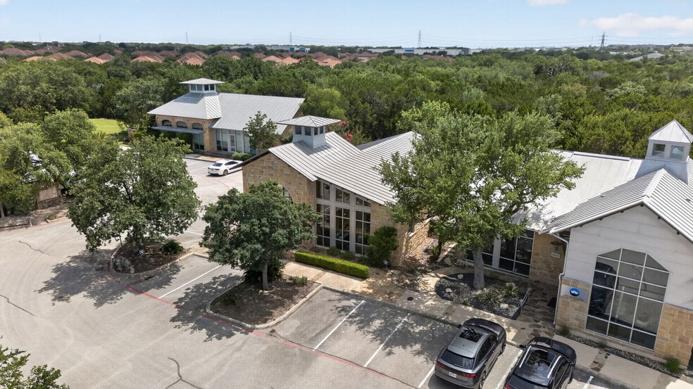 More Photos Of 16007 Via Shavano, San Antonio Office For Sale