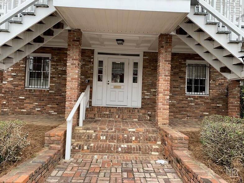 More Photos Of 429 Walker St, Augusta Loft Creative Space For Sale