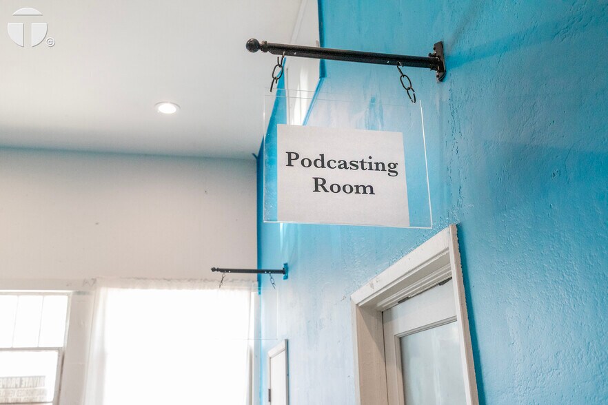 More Photos Of 2572 21st St, Sacramento Freestanding For Lease