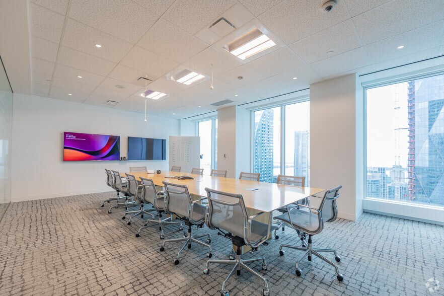 More Photos Of 181 Bay St, Toronto Office For Lease