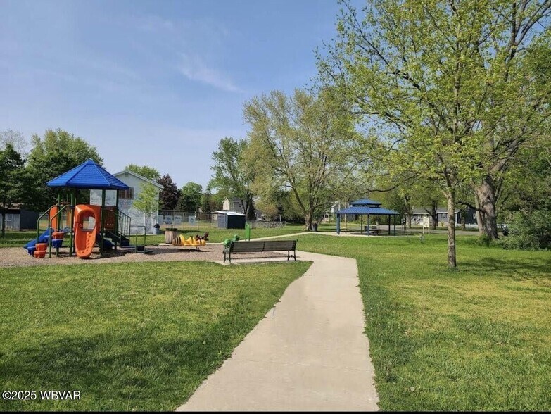 More Photos Of 22 N Washington St, Muncy Apartments For Sale