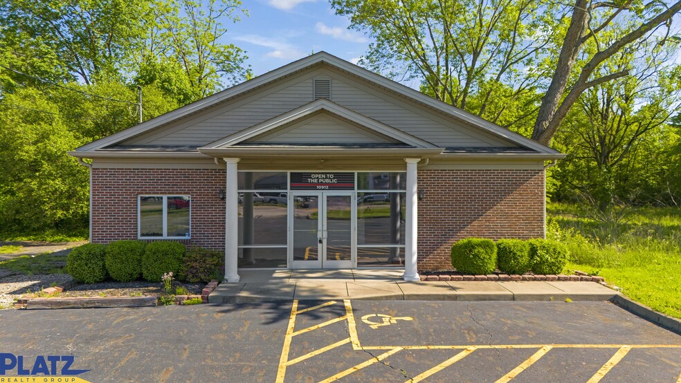 Primary Photo Of 10912 Mahoning Ave, North Jackson General Retail For Lease