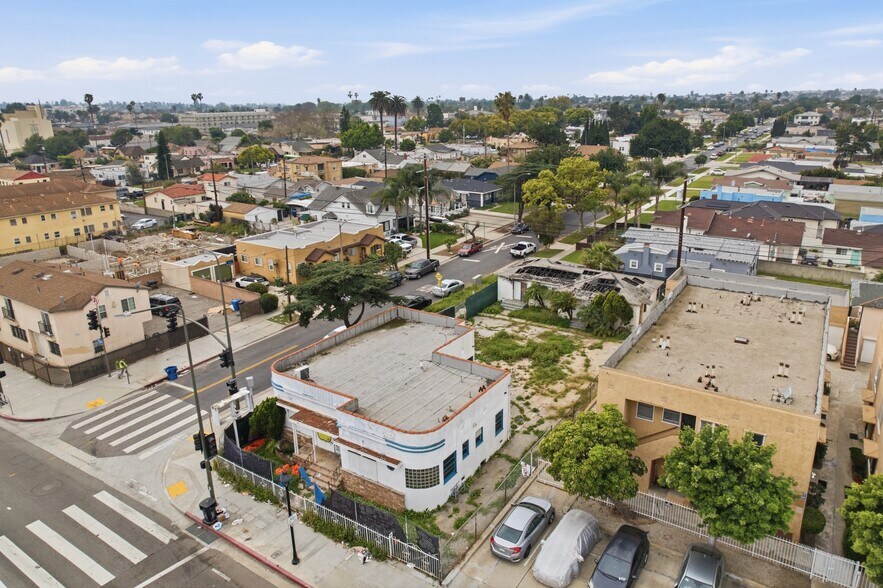 More Photos Of , Los Angeles Unknown For Sale