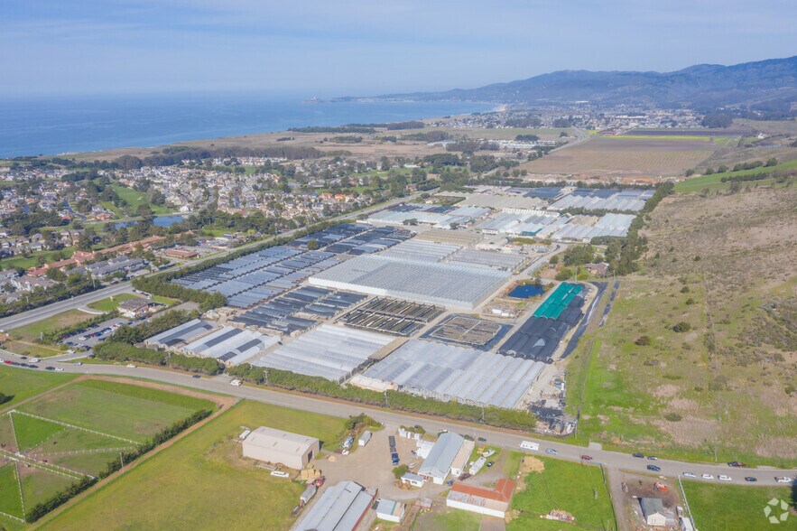 More Photos Of 2265 Cabrillo Hwy S, Half Moon Bay Land For Sale