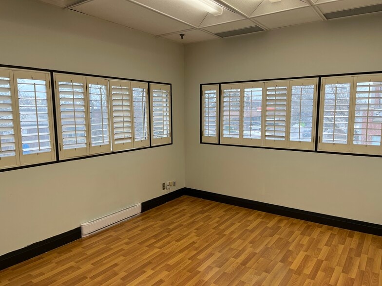 More Photos Of 19 Waterman Ave, Toronto Industrial For Sale