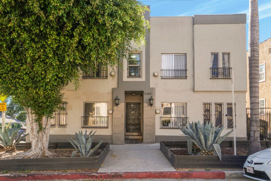 More Photos Of 2300 Bellevue Ave, Los Angeles Apartments For Sale