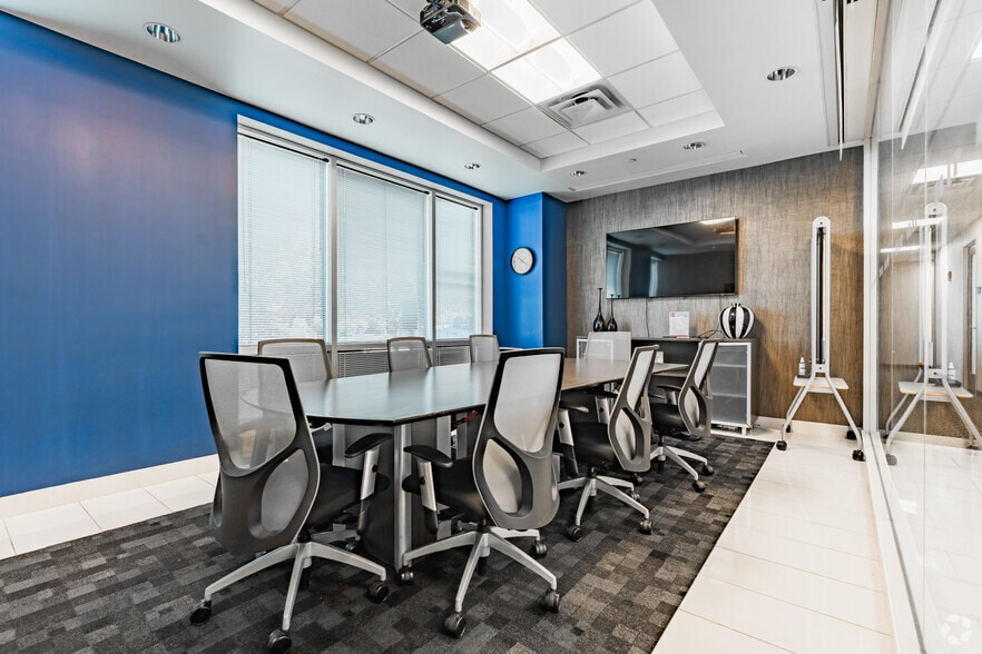 More Photos Of 10200 Forest Green Blvd, Louisville Coworking Space