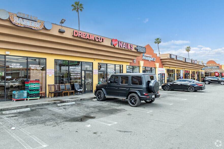 More Photos Of 12904-12924 Sherman Way, North Hollywood Unknown For Lease