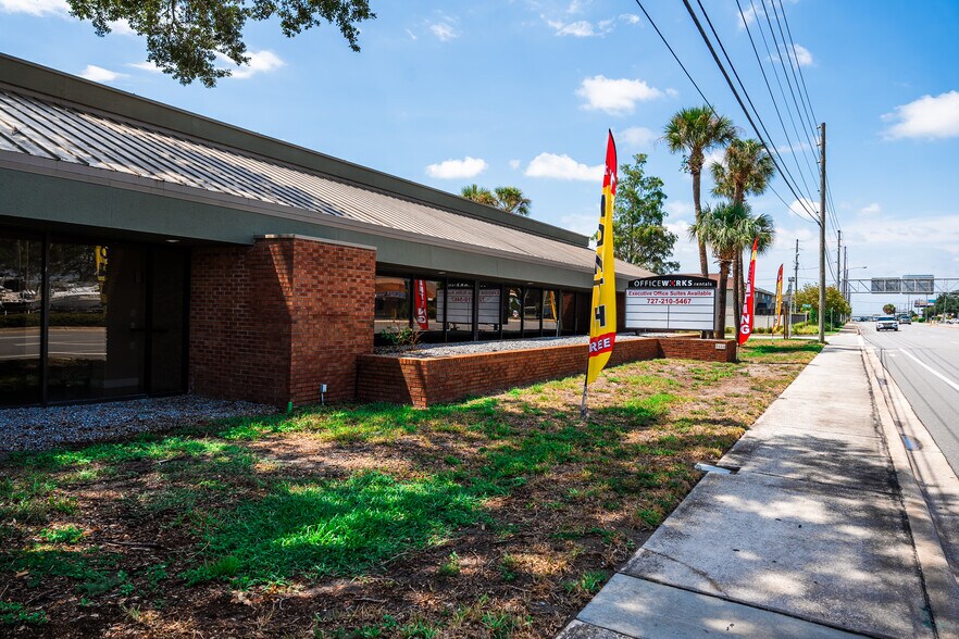 More Photos Of 5666 Seminole Blvd, Seminole Office For Sale