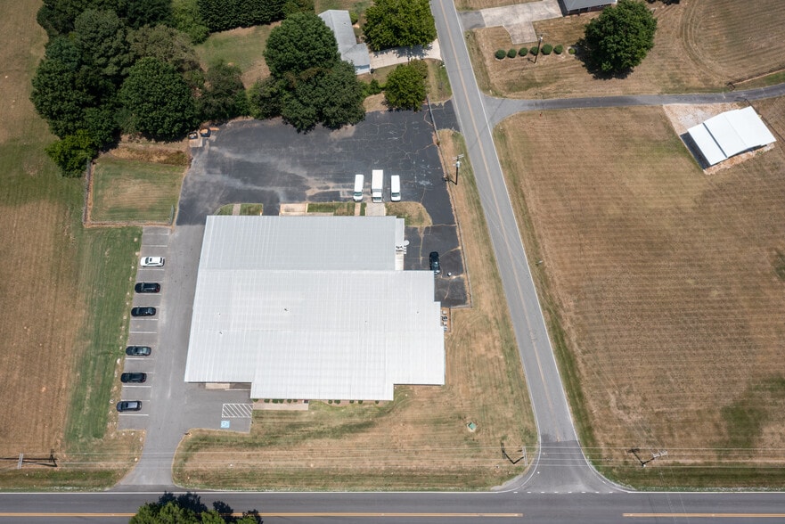 More Photos Of 5211 Union Rd., Gastonia Warehouse For Sale