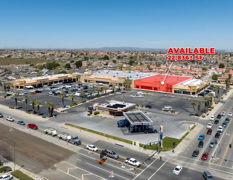 Primary Photo Of 13650 Bear Valley Rd, Victorville Supermarket For Lease