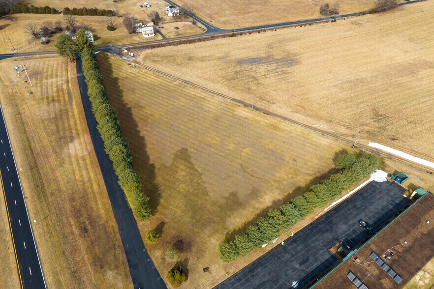 More Photos Of 591-890 Spring Farm, Luray Land For Sale