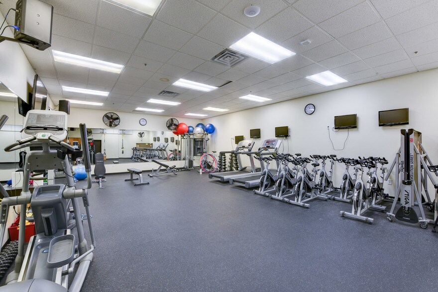 More Photos Of 1215 Terra Bella Ave, Mountain View Unknown For Lease