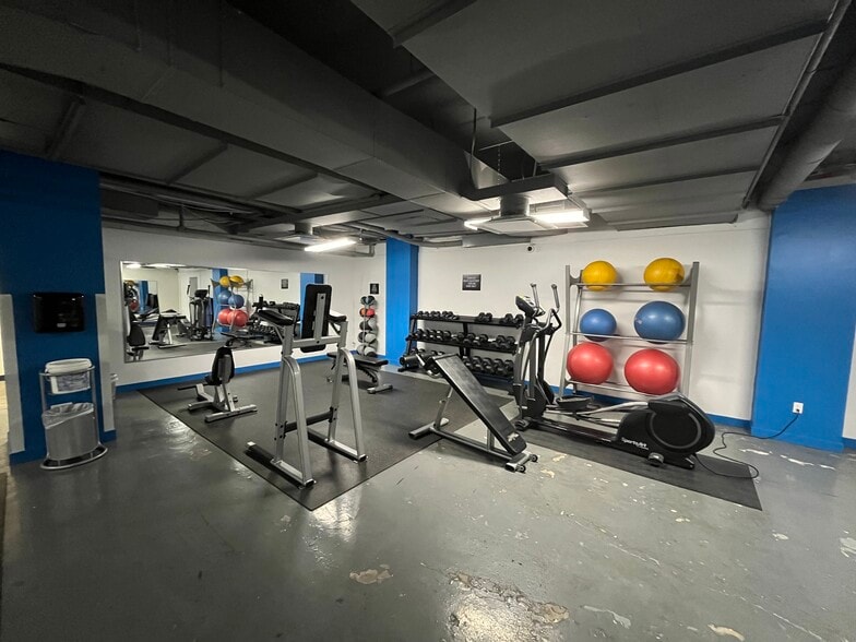 More Photos Of 125 Maiden Ln, New York Medical For Sale