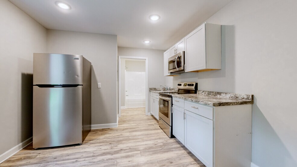 More Photos Of 200 Hubbard Rd, Winchester Apartments For Sale